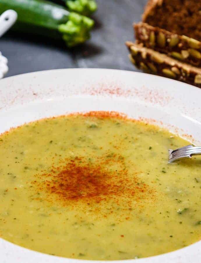 Vegan Courgette & Smoked-Paprika Soup