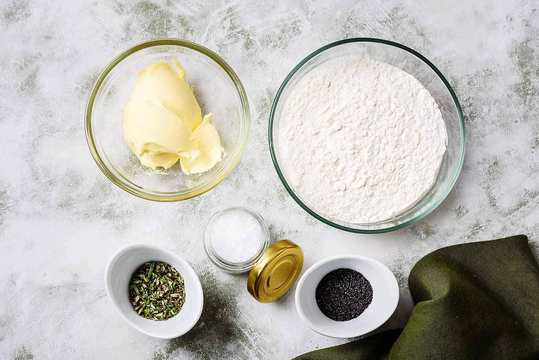 Ingredients for the crackers