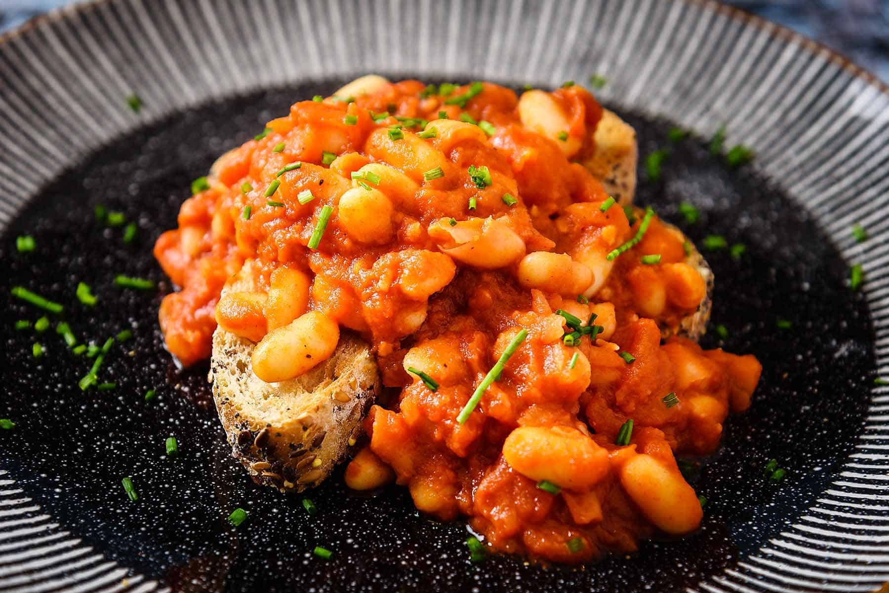 Vegan Homemade Beans on Toast, easy and delicious! Especially Vegan