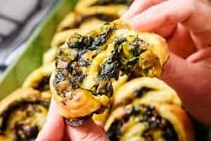 Cheesy Spinach & Leek Swirls pulled open